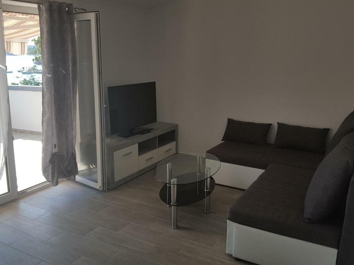 Apartmani Slavica Rab Town Extérieur photo